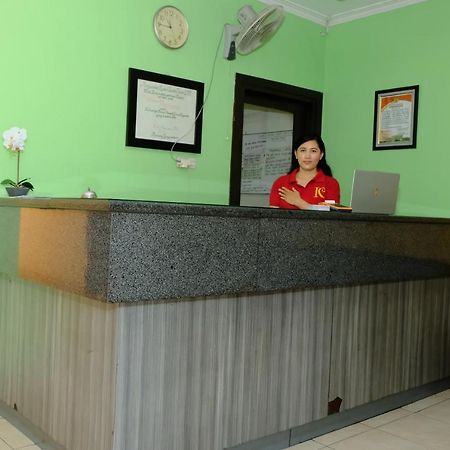 The Kirana Purnama Semarang Hotel Bagian luar foto