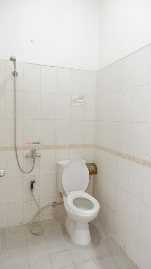 The Kirana Purnama Semarang Hotel Bagian luar foto