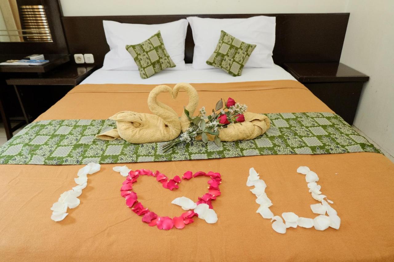 The Kirana Purnama Semarang Hotel Bagian luar foto